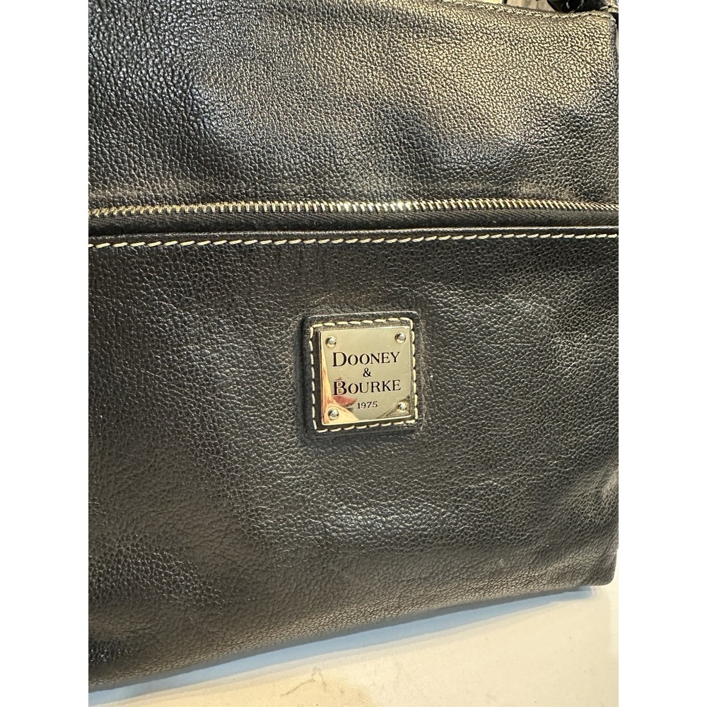 Vintage Dooney & Bourke Saffiano Letter Carrier Black - Picture 3 of 7